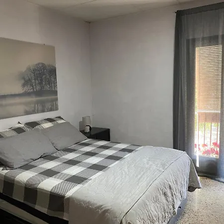 Apartamento Entero Con Terraza En El Centro De Rubi Exterior photo
